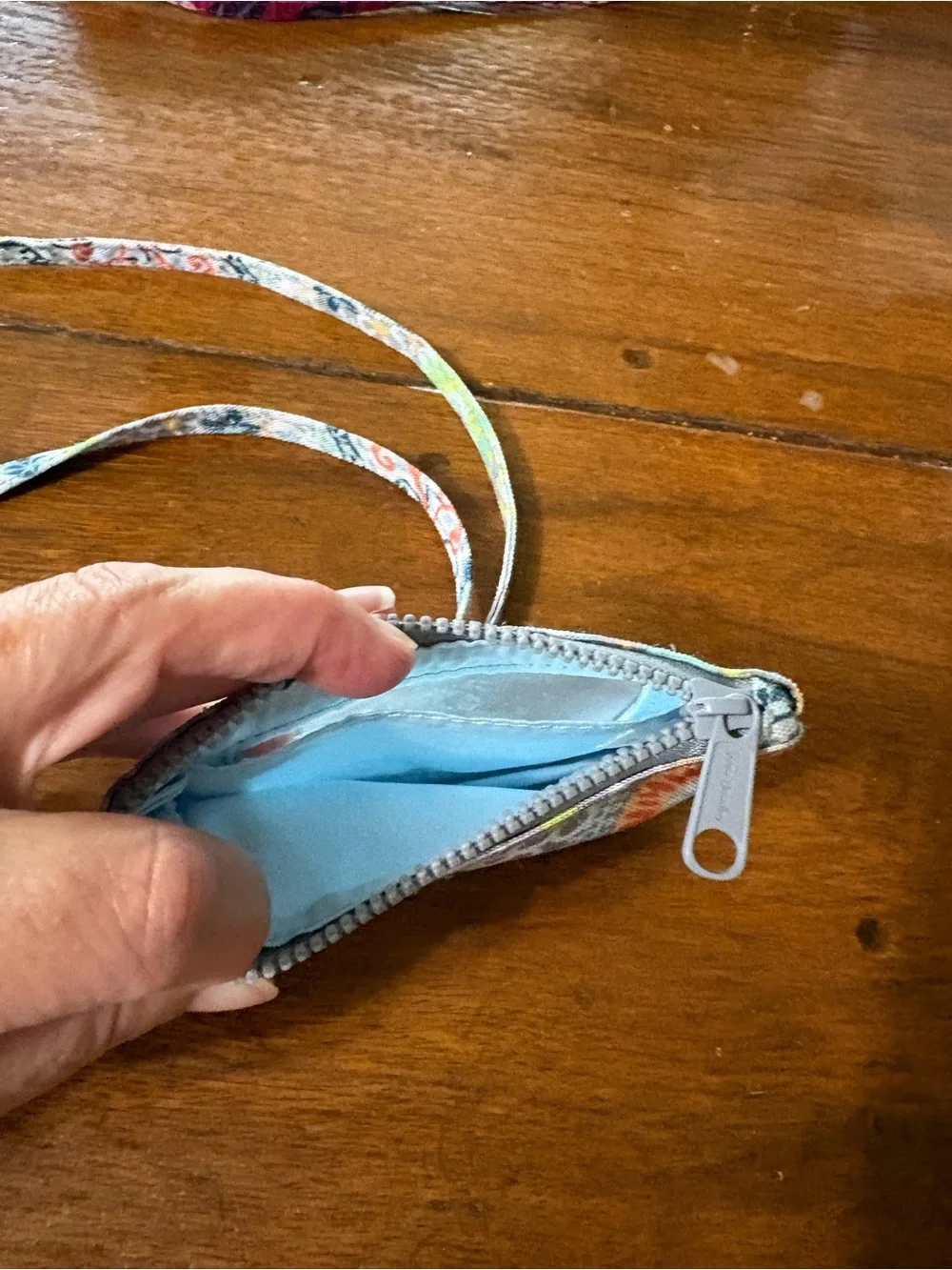 Vera Bradley strap accent